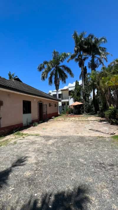 Apartment ya vyumba vitatu inapangishwa Mbezi Beach, Dar Es Salaam