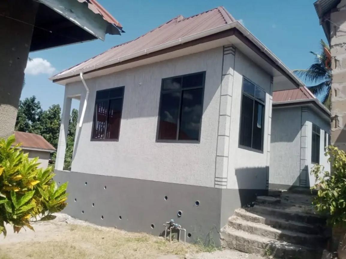 media -3 media -3