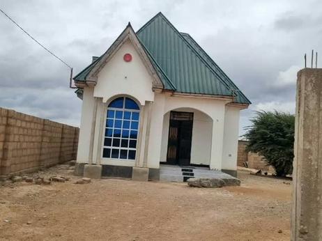 Nyumba ya vyumba vitatu inauzwa Ihumwa, Dodoma (600 sqm) Nyumba ya vyumba vitatu inauzwa Ihumwa, Dodoma (600 sqm)