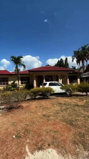 Nyumba ya vyumba vinne inapangishwa Mikocheni, Dar Es Salaam Nyumba ya vyumba vinne inapangishwa Mikocheni, Dar Es Salaam