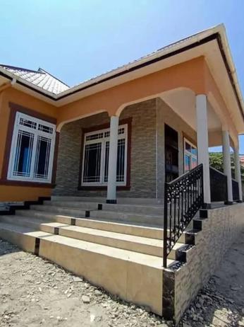 Nyumba ya vyumba vinne inapangishwa Tegeta Wazo Msigani, Dar Es Salaam Nyumba ya vyumba vinne inapangishwa Tegeta Wazo Msigani, Dar Es Salaam