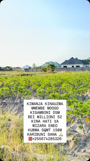 Kiwanja kinauzwa Mwembe Mdogo, Dar Es Salaam sqm 1500 Kiwanja kinauzwa Mwembe Mdogo, Dar Es Salaam sqm 1500