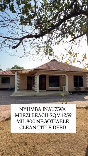 Nyumba ya vyumba viwili inauzwa Mbezi Beach, Dar Es Salaam (1259 sqm) Nyumba ya vyumba viwili inauzwa Mbezi Beach, Dar Es Salaam (1259 sqm)