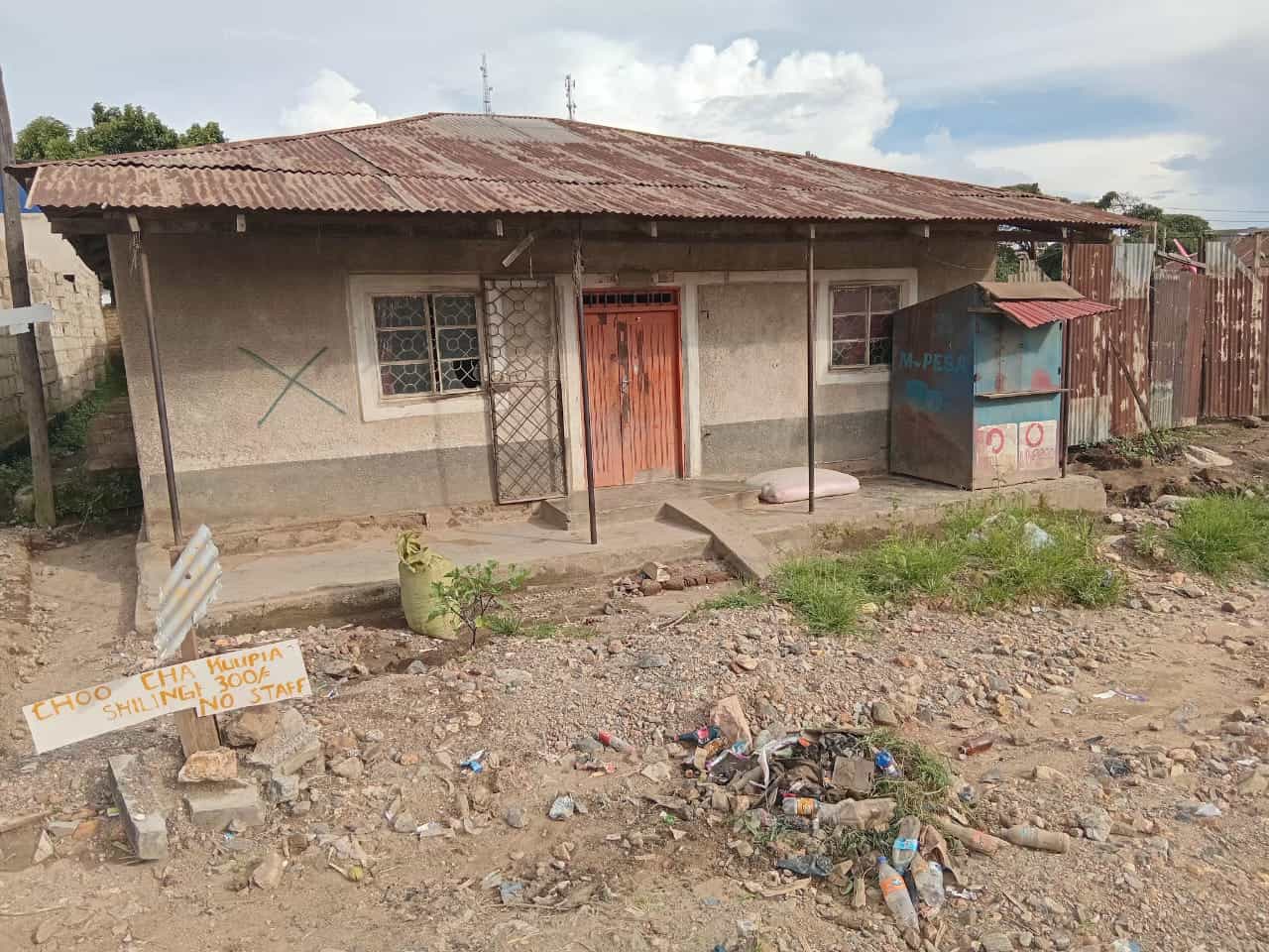 Nyumba ya vyumba 8 inauzwa Forest, Mbeya CBD, Mbeya