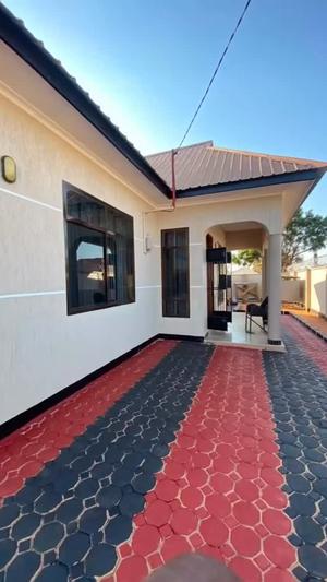 3 Bedrooms House for Sale in Kisasa, Dodoma (600 sqm)