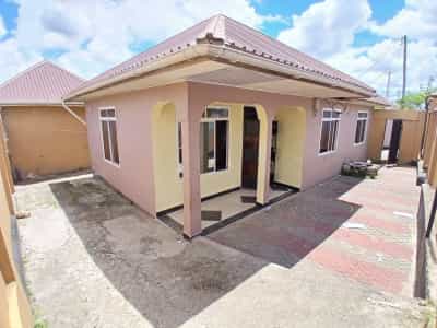 3 Bedrooms House for Rent in Tabata Kinyerezi Kifuru, Dar Es Salaam