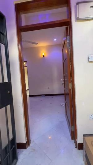 Apartment ya chumba kimoja inapangishwa Kinondoni B, Dar Es Salaam Apartment ya chumba kimoja inapangishwa Kinondoni B, Dar Es Salaam