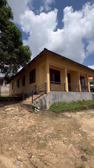 Nyumba ya vyumba viwili inauzwa Majengo, Dodoma Nyumba ya vyumba viwili inauzwa Majengo, Dodoma