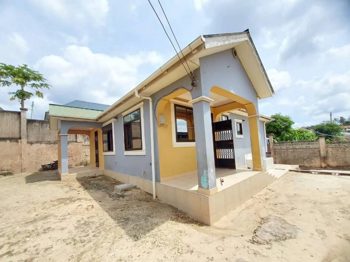media -6 media -6