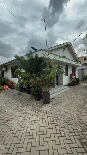 3 Bedrooms House for Rent in Mbezi Beach, Dar Es Salaam 3 Bedrooms House for Rent in Mbezi Beach, Dar Es Salaam