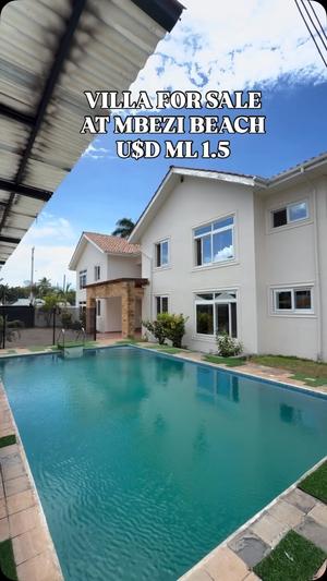 Villa for Sale in Mbezi Beach, Dar Es Salaam (2000 sqm)