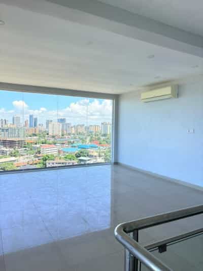 Apartment ya vyumba vinne inauzwa Upanga, Dar Es Salaam (450 sqm)