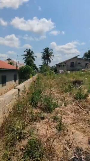Kiwanja kinauzwa Kibanda cha Mkaa, Dar Es Salaam (650 sqm) Kiwanja kinauzwa Kibanda cha Mkaa, Dar Es Salaam (650 sqm)