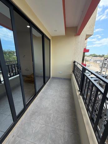Nyumba/Apartment ya vyumba vitatu inapangishwa Msasani, Dar Es Salaam