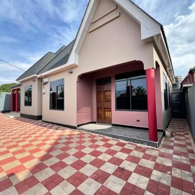 Nyumba ya vyumba vitatu inapangishwa Mwanza