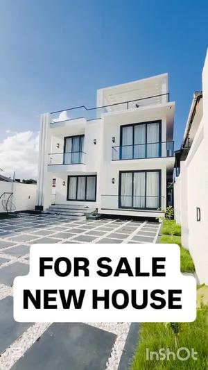 Nyumba ya vyumba vinne inauzwa Mikocheni, Dar Es Salaam (450 sqm) Nyumba ya vyumba vinne inauzwa Mikocheni, Dar Es Salaam (450 sqm)