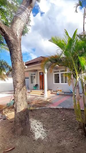 3 Bedrooms House for Rent in Mikocheni, Dar Es Salaam