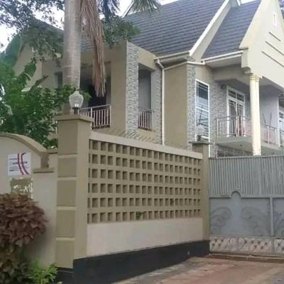 Nyumba ya vyumba 6 inauzwa Salasala, Dar Es Salaam (900 sqm)