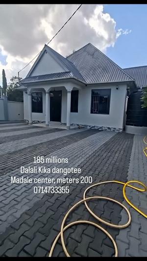 3 Bedrooms House for Sale in Madale Center, Dar Es Salaam (400 sqm)