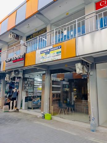 Duka linapangishwa Mwenge, Dar Es Salaam