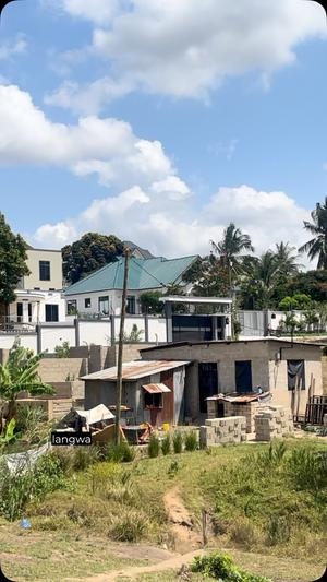 Kiwanja kinauzwa Goba Kulangwa, Dar Es Salaam (1100 sqm) Kiwanja kinauzwa Goba Kulangwa, Dar Es Salaam (1100 sqm)