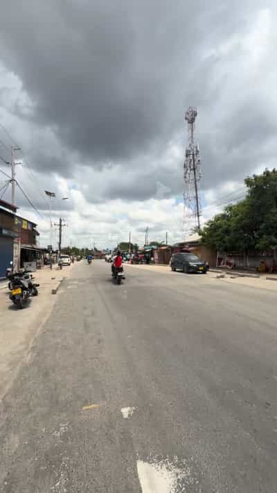 Nyumba ya vyumba 8 inauzwa Mburahati Mianzini, Dar Es Salaam (378 sqm)