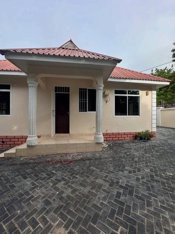 Nyumba/Apartment ya vyumba viwili inapangishwa Salasala, Dar Es Salaam Nyumba/Apartment ya vyumba viwili inapangishwa Salasala, Dar Es Salaam