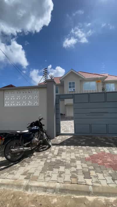 Nyumba ya chumba kimoja inapangishwa Mbweni Ubungo, Dar Es Salaam