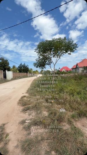 Kiwanja kinauzwa Kisakaska, Zanzibar - Unguja South (1820 sqm) Kiwanja kinauzwa Kisakaska, Zanzibar - Unguja South (1820 sqm)