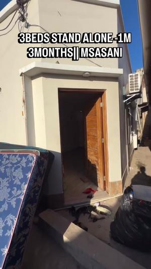 Nyumba ya vyumba vitatu inapangishwa Msasani, Dar Es Salaam Nyumba ya vyumba vitatu inapangishwa Msasani, Dar Es Salaam