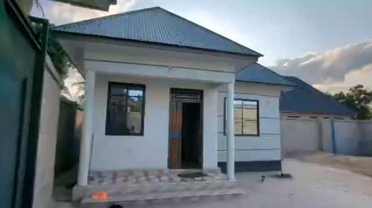 1 Bedroom House for Sale in Kivule Njiapanda Shule, Dar Es Salaam 1 Bedroom House for Sale in Kivule Njiapanda Shule, Dar Es Salaam