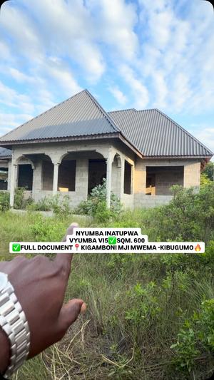 Nyumba ya vyumba vitano inauzwa Kigamboni - Kibugumo, Dar Es Salaam (600 sqm) Nyumba ya vyumba vitano inauzwa Kigamboni - Kibugumo, Dar Es Salaam (600 sqm)