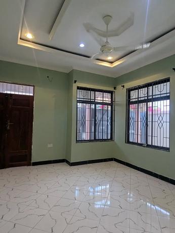 Nyumba ya vyumba vitatu inapangishwa Pugu Kinyamwezi, Dar Es Salaam Nyumba ya vyumba vitatu inapangishwa Pugu Kinyamwezi, Dar Es Salaam