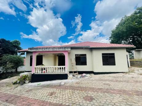 3 Bedrooms House for Rent in Ubungo Makoka, Dar Es Salaam 3 Bedrooms House for Rent in Ubungo Makoka, Dar Es Salaam