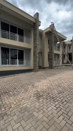 Apartment ya vyumba viwili inapangishwa Makongo Juu, Dar Es Salaam Apartment ya vyumba viwili inapangishwa Makongo Juu, Dar Es Salaam
