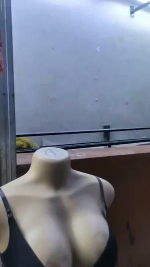 Frame ya Biashara inapangishwa Kariakoo, Dar Es Salaam