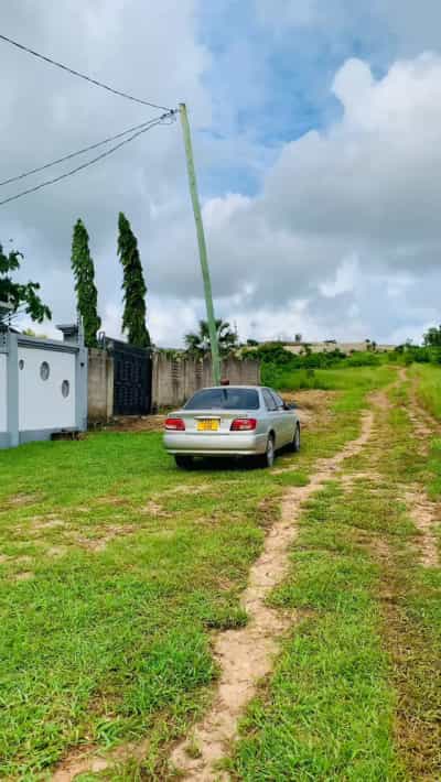 Kiwanja kinauzwa Bunju B, Dar Es Salaam (2000 sqm)