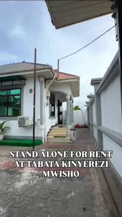 3 Bedrooms House for Rent in TABATA KINYEREZI MWISHO, Dar Es Salaam 3 Bedrooms House for Rent in TABATA KINYEREZI MWISHO, Dar Es Salaam