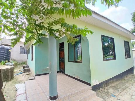 3 Bedrooms House for Rent in Mbezi Maramba Mawili, Dar Es Salaam 3 Bedrooms House for Rent in Mbezi Maramba Mawili, Dar Es Salaam