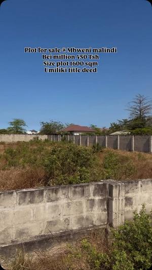 Kiwanja kinauzwa Mbweni Malindi, Dar Es Salaam (1600 sqm) Kiwanja kinauzwa Mbweni Malindi, Dar Es Salaam (1600 sqm)