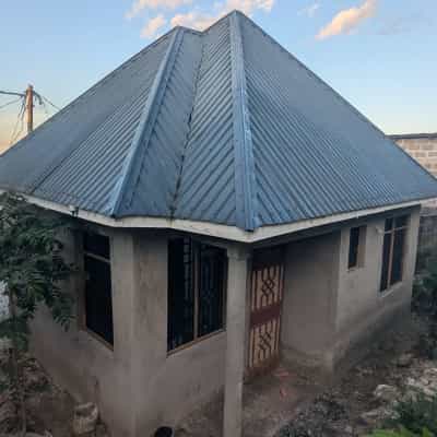 Nyumba ya vyumba viwili inauzwa Mbezi Malamba Mawili, Dar Es Salaam (100 sqm) Nyumba ya vyumba viwili inauzwa Mbezi Malamba Mawili, Dar Es Salaam (100 sqm)