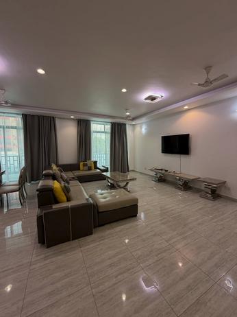 Apartment (Furnished) ya vyumba vitatu inapangishwa Msasani, Dar Es Salaam Apartment (Furnished) ya vyumba vitatu inapangishwa Msasani, Dar Es Salaam