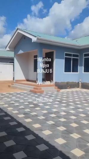 3 Bedrooms House for Rent in Bunju B, Dar Es Salaam 3 Bedrooms House for Rent in Bunju B, Dar Es Salaam