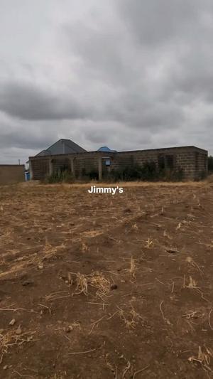 Nyumba ya vyumba vinne inauzwa Njiro, Arusha (0.5 acre)