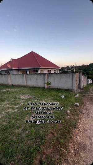 Plot for sale in Sala Sala Kwa Mtenga, Dar Es Salaam sqm 400 Plot for sale in Sala Sala Kwa Mtenga, Dar Es Salaam sqm 400