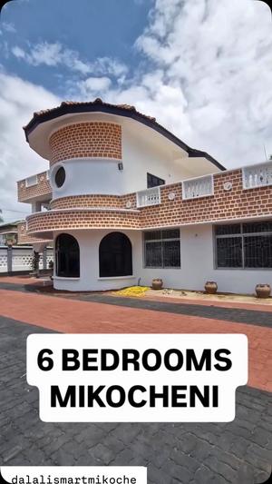 Nyumba ya vyumba 6 inapangishwa Mikocheni, Dar Es Salaam
