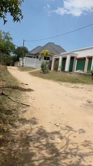 Kiwanja kinauzwa Madale Polisi Kwa Mzungu, Dar Es Salaam (450 sqm) Kiwanja kinauzwa Madale Polisi Kwa Mzungu, Dar Es Salaam (450 sqm)