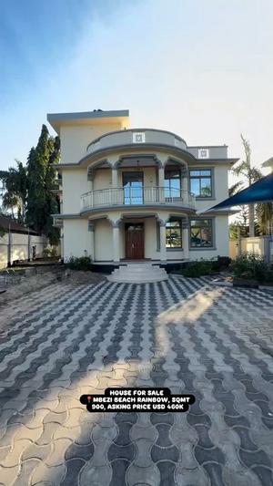 4 Bedrooms House for Sale in Mbezi Beach Rainbow, Dar Es Salaam (900 sqm) 4 Bedrooms House for Sale in Mbezi Beach Rainbow, Dar Es Salaam (900 sqm)