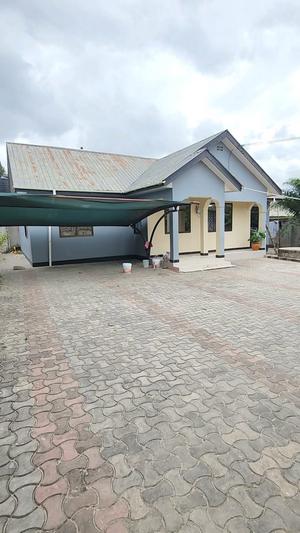 Apartment ya vyumba viwili inapangishwa Kinyerezi Zabikha, Dar Es Salaam Apartment ya vyumba viwili inapangishwa Kinyerezi Zabikha, Dar Es Salaam