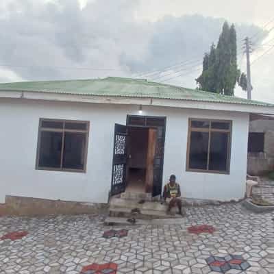 Apartment ya vyumba vitatu inapangishwa Temboni, Dar Es Salaam